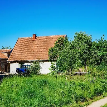 Zagroda “ Lesny Sad” Bronikowo