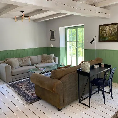 Zagroda “ Lesny Sad”