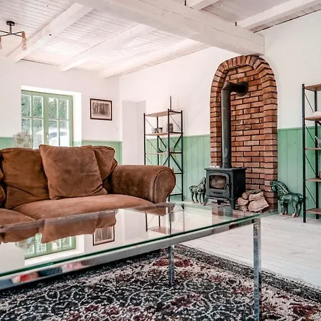 Zagroda “ Lesny Sad” Holiday home *
