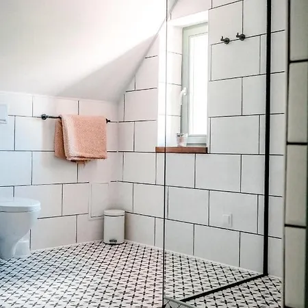 山林小屋 Zagroda “ Lesny Sad” *